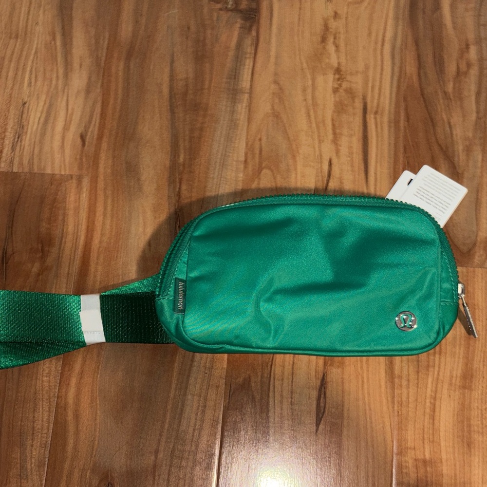 Lululemon Green Belt Bag Brand New w/ Tags